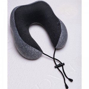 Dobbelt pukkel u form rejsepude